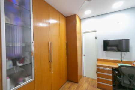 Apartamento à venda com 167m², 3 quartos e 2 vagas