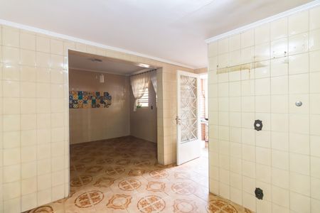 Casa para alugar com 350m², 3 quartos e 2 vagasCozinha 
