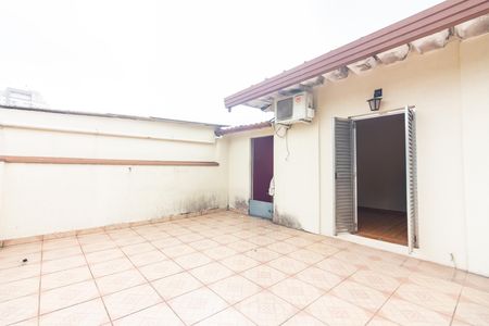 Casa para alugar com 350m², 3 quartos e 2 vagasVaranda 