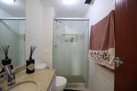 Apartamento à venda com 89m², 3 quartos e 1 vagaBanheiro Social
