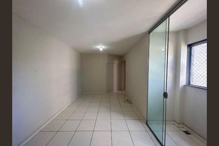 Apartamento para alugar com 55m², 2 quartos e 1 vaga