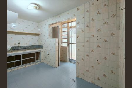 Apartamento para alugar com 89m², 2 quartos e 1 vagaCozinha