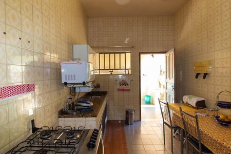 Casa à venda com 115m², 3 quartos e 1 vaga Casa à venda com 115m², 3 quartos e 1 vagaCozinha