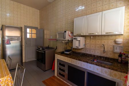 Casa à venda com 115m², 3 quartos e 1 vaga Casa à venda com 115m², 3 quartos e 1 vagaCozinha