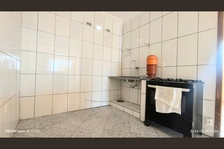 Cozinha de casa para alugar com 2 quartos, 80m² em Pompéia, Belo Horizonte