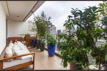 Apartamento para alugar com 160m², 2 quartos e 2 vagas