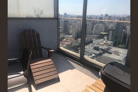 Apartamento para alugar com 160m², 2 quartos e 2 vagas