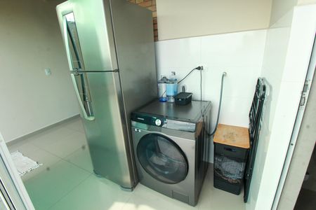 Apartamento à venda com 108m², 2 quartos e 1 vagaÁrea de Serviço