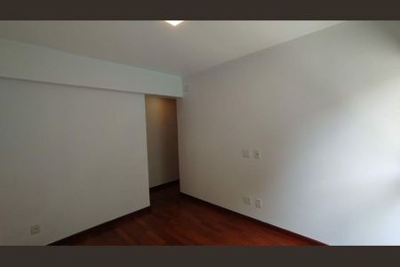 Apartamento para alugar com 3 quartos, 160m² em Alto de Pinheiros, São Paulo