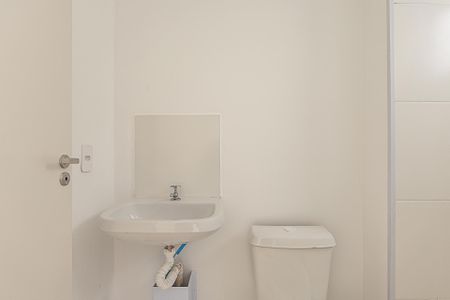 Apartamento para alugar com 25m², 1 quarto e sem vaga Apartamento para alugar com 25m², 1 quarto e sem vagaBanheiro