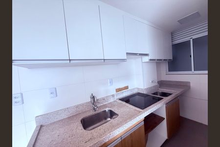 Apartamento para alugar com 81m², 2 quartos e 1 vaga Apartamento para alugar com 81m², 2 quartos e 1 vagaCozinha