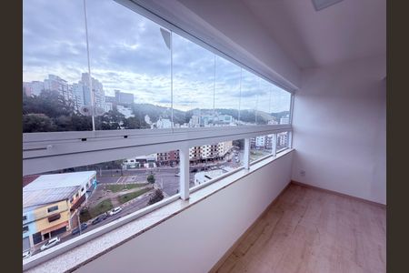 Apartamento para alugar com 81m², 2 quartos e 1 vaga Apartamento para alugar com 81m², 2 quartos e 1 vagaVaranda