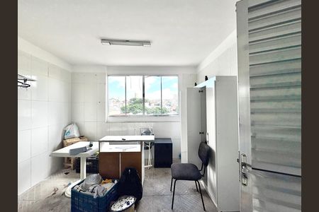 Casa à venda com 355m², 3 quartos e 4 vagas Casa à venda com 355m², 3 quartos e 4 vagasÁrea de Serviço 2