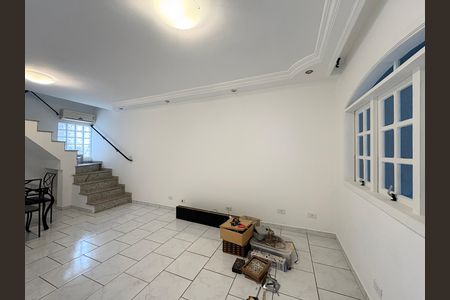 Sala de casa à venda com 3 quartos, 355m² em Jardim Monjolo, São Paulo