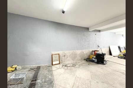 Casa à venda com 355m², 3 quartos e 4 vagas Casa à venda com 355m², 3 quartos e 4 vagasGaragem
