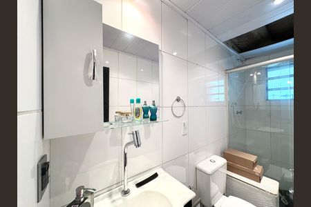 Casa à venda com 355m², 3 quartos e 4 vagas Casa à venda com 355m², 3 quartos e 4 vagasBanheiro da Suíte