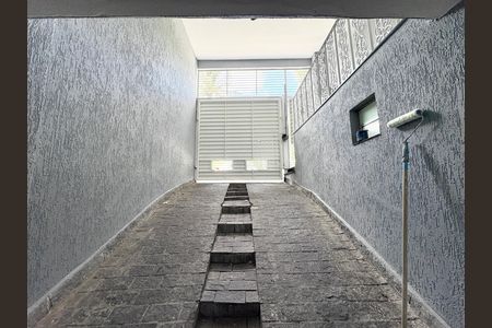 Casa à venda com 355m², 3 quartos e 4 vagas Casa à venda com 355m², 3 quartos e 4 vagasGaragem
