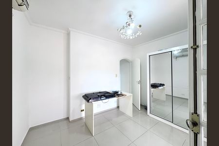 Casa à venda com 355m², 3 quartos e 4 vagas Casa à venda com 355m², 3 quartos e 4 vagasQuarto