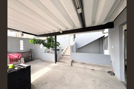 Casa à venda com 355m², 3 quartos e 4 vagas Casa à venda com 355m², 3 quartos e 4 vagasChurrasqueira