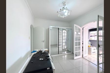 Casa à venda com 355m², 3 quartos e 4 vagas Casa à venda com 355m², 3 quartos e 4 vagasQuarto