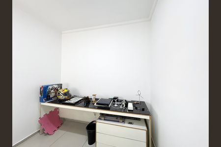 Casa à venda com 355m², 3 quartos e 4 vagas Casa à venda com 355m², 3 quartos e 4 vagasEscritório