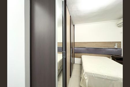 Casa à venda com 355m², 3 quartos e 4 vagas Casa à venda com 355m², 3 quartos e 4 vagasSuíte