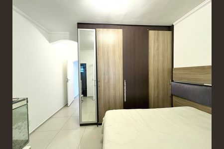 Casa à venda com 355m², 3 quartos e 4 vagas Casa à venda com 355m², 3 quartos e 4 vagasSuíte