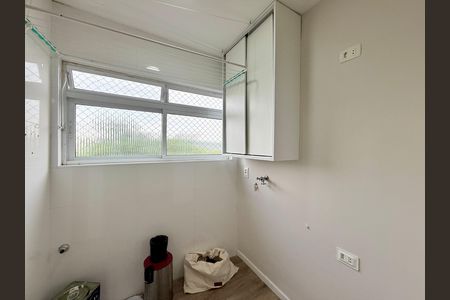 Apartamento à venda com 78m², 2 quartos e 2 vagas Apartamento à venda com 78m², 2 quartos e 2 vagasÁrea de Serviço