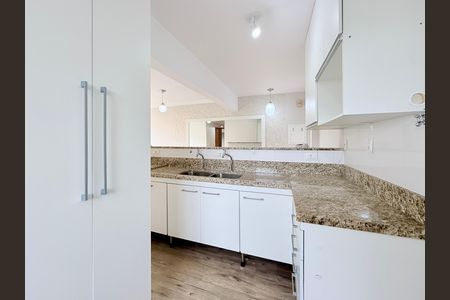 Apartamento à venda com 78m², 2 quartos e 2 vagas Apartamento à venda com 78m², 2 quartos e 2 vagasCozinha