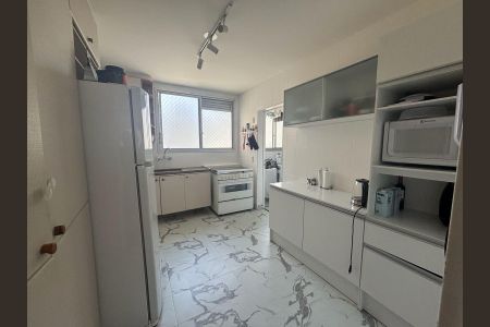 Apartamento para alugar com 110m², 3 quartos e 2 vagasCozinha