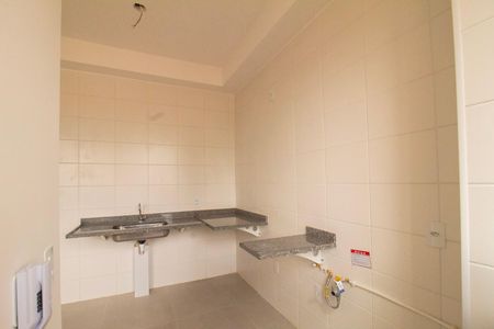 Apartamento para alugar com 47m², 2 quartos e 1 vaga Apartamento para alugar com 47m², 2 quartos e 1 vagaCozinha e Área de Serviço