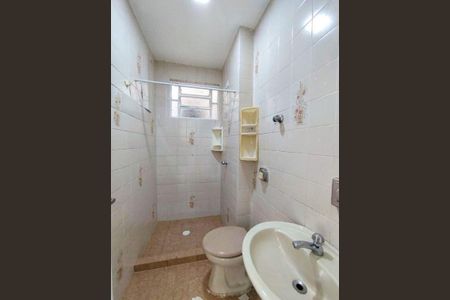 Banheiro 2 de apartamento para alugar com 2 quartos, 95m² em Passo d’Areia, Porto Alegre