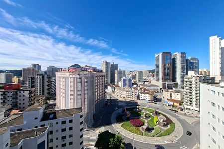 Apartamento para alugar com 116m², 3 quartos e 2 vagas Apartamento para alugar com 116m², 3 quartos e 2 vagasVista da Sacada