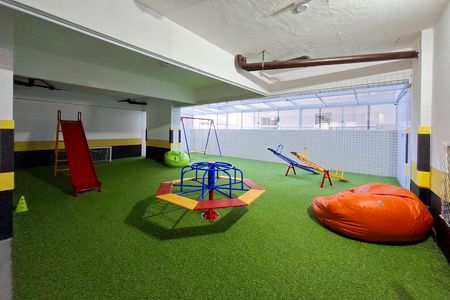 Apartamento para alugar com 116m², 3 quartos e 2 vagas Apartamento para alugar com 116m², 3 quartos e 2 vagasÁrea comum - Playground