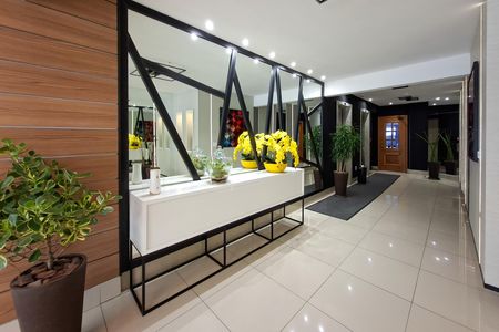 Apartamento para alugar com 116m², 3 quartos e 2 vagas Apartamento para alugar com 116m², 3 quartos e 2 vagasHall de entrada