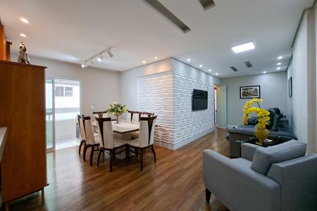 Sala de apartamento para alugar com 3 quartos, 116m² em Guilhermina, Praia Grande