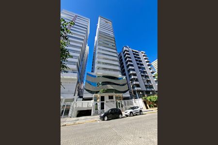 Apartamento para alugar com 116m², 3 quartos e 2 vagas Apartamento para alugar com 116m², 3 quartos e 2 vagasFachada
