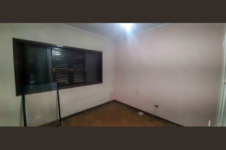 Quarto 1 de casa para alugar com 2 quartos, 90m² em Jardim Ivana, São Paulo