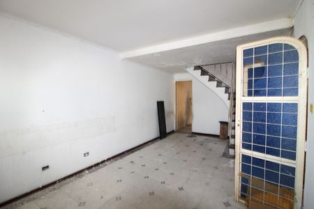 Sala de casa para alugar com 2 quartos, 90m² em Jardim Ivana, São Paulo