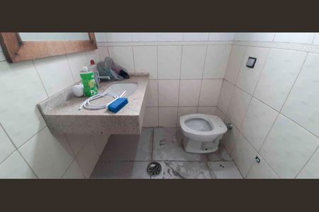 Casa para alugar com 90m², 2 quartos e 2 vagas