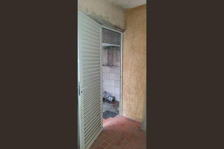 Casa para alugar com 90m², 2 quartos e 2 vagas