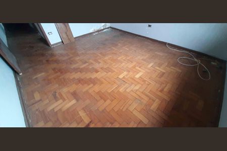 Casa para alugar com 90m², 2 quartos e 2 vagas