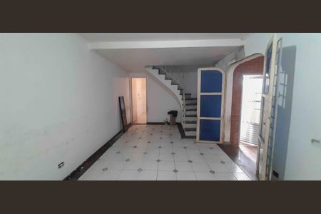Sala de casa para alugar com 2 quartos, 90m² em Jardim Ivana, São Paulo