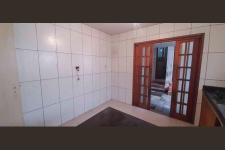 Casa para alugar com 90m², 2 quartos e 2 vagas