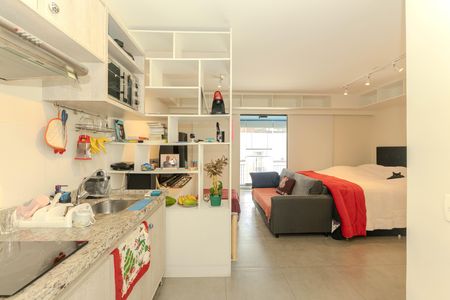 Studio para alugar com 35m², 1 quarto e 1 vaga Studio para alugar com 35m², 1 quarto e 1 vagaCozinha
