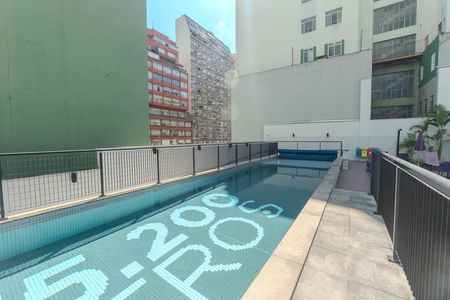 Studio para alugar com 35m², 1 quarto e 1 vaga Studio para alugar com 35m², 1 quarto e 1 vagaÁrea comum - Piscina