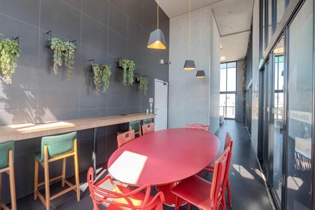 Studio para alugar com 35m², 1 quarto e 1 vaga Studio para alugar com 35m², 1 quarto e 1 vagaÁrea comum - Salão de festas