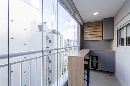 Apartamento para alugar com 42m², 2 quartos e 1 vaga Apartamento para alugar com 42m², 2 quartos e 1 vagaVaranda