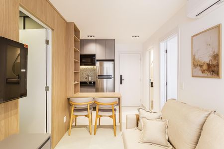 Apartamento para alugar com 42m², 2 quartos e 1 vaga Apartamento para alugar com 42m², 2 quartos e 1 vagaSala