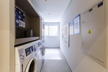 Apartamento para alugar com 42m², 2 quartos e 1 vaga Apartamento para alugar com 42m², 2 quartos e 1 vagaLavanderia